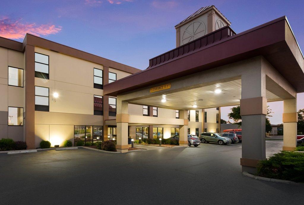 Red Roof Inn & Suites Columbus West Broad Exterior foto